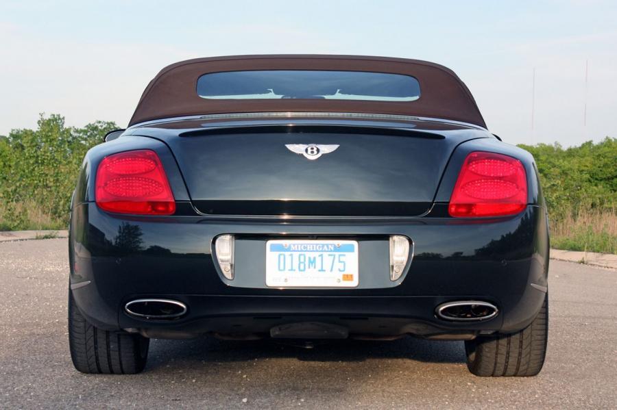  Bentley Continental GTC Speed 2010 года  (фото 23 из 70)